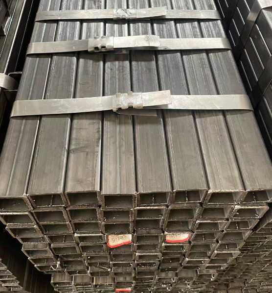 辽宁工业用梯子 镀锌管焊接梯子 铁梯子方管梯